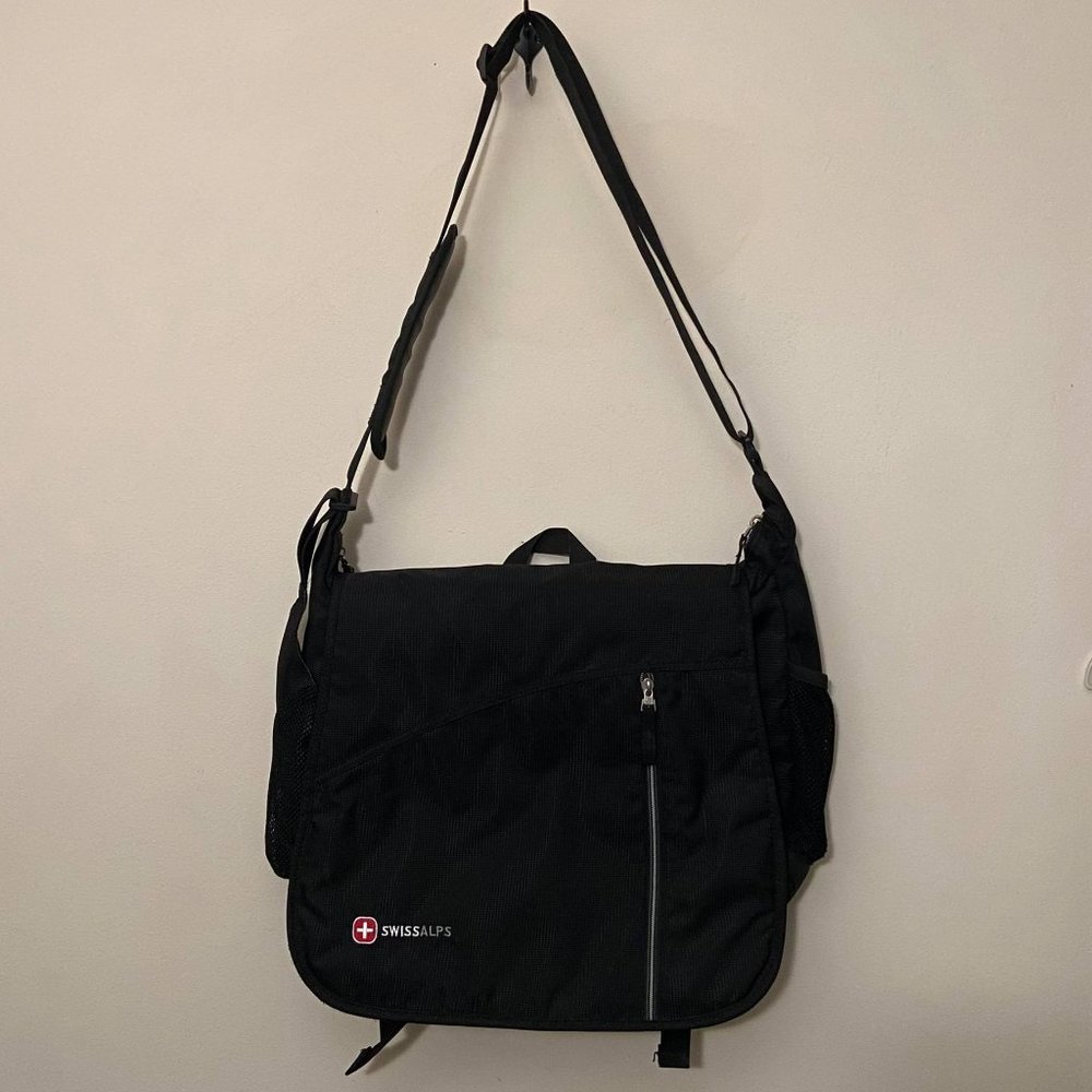 SwissAlps Black Laptop Messenger Crossbody Bag